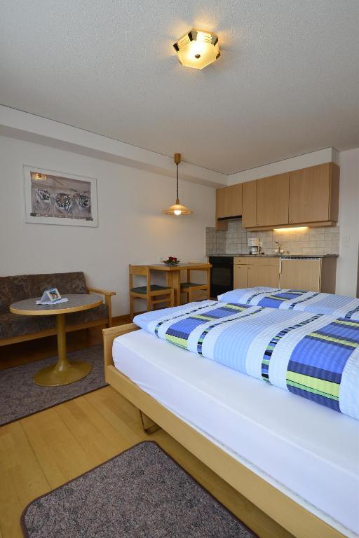 Haus Orion Saas-Fee Quarto foto