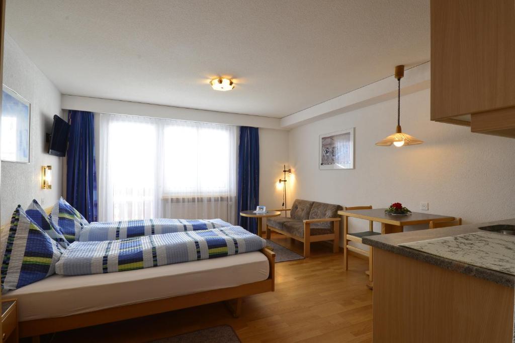 Haus Orion Saas-Fee Quarto foto